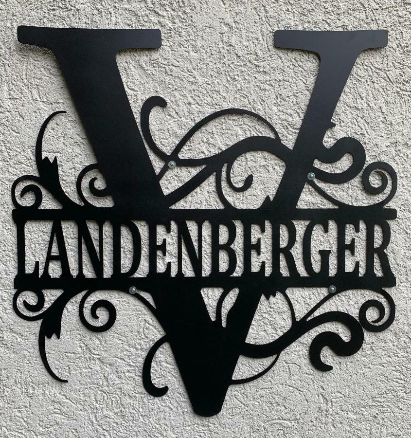 Deluxe Business City Apartments Metzingen Villa Landenberger 외부 사진
